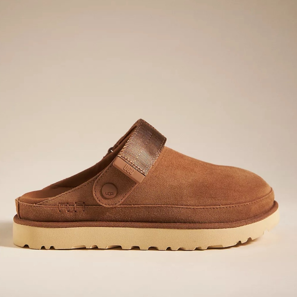 UGG® Goldenstar Clogs
